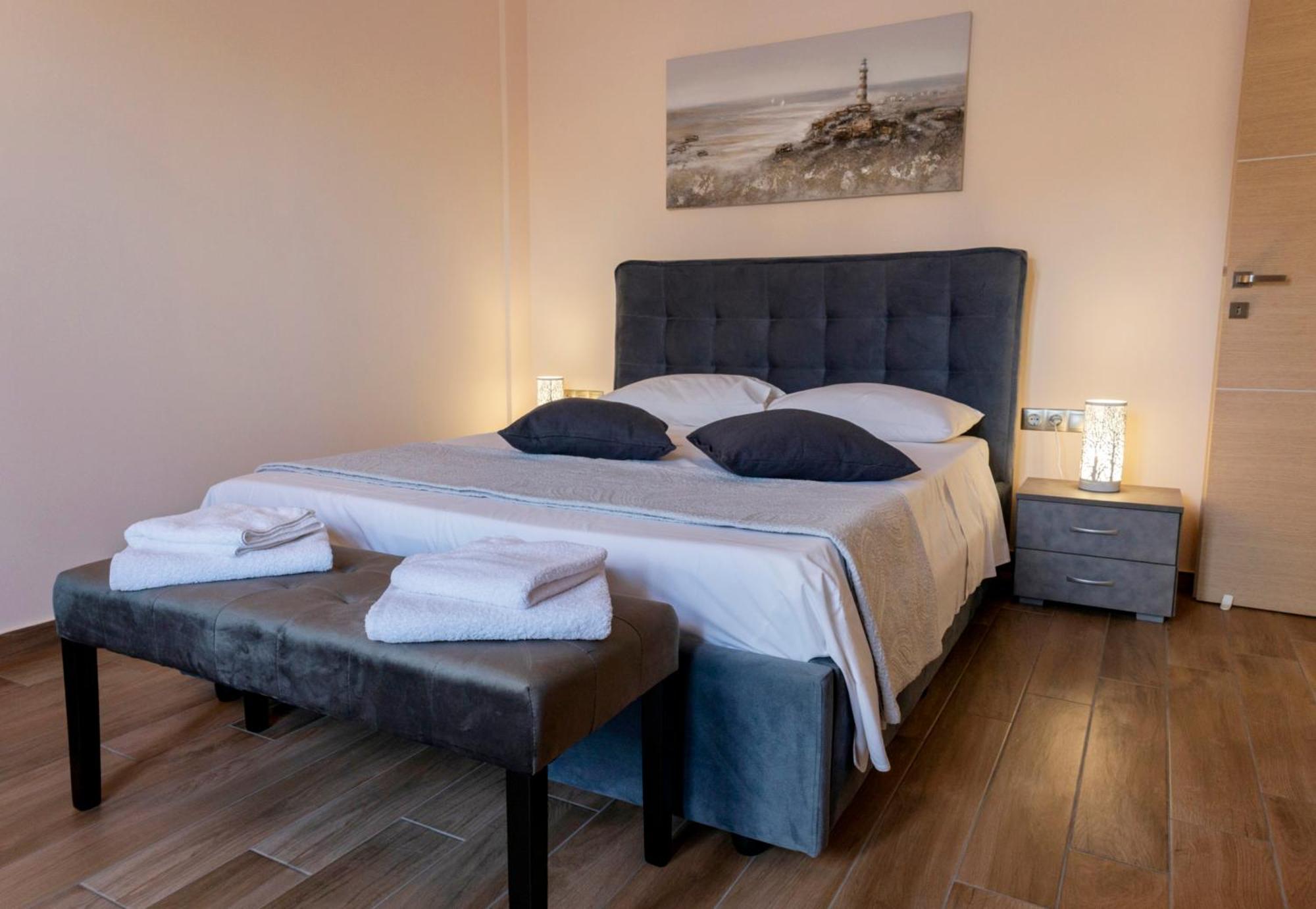 Αegean Εyes Apartment Tinos Exterior photo